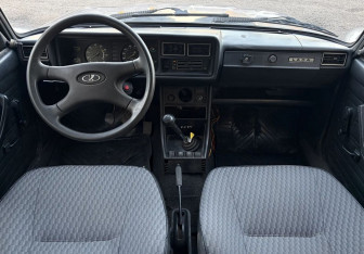 Подержанный автомобиль LADA (ВАЗ) 2107 2005 года (9 фото)