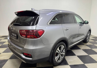 Подержанный автомобиль Kia Sorento 2020 года (5 фото)