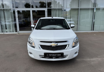 Подержанный автомобиль Chevrolet Cobalt Sedan 2021 года (2 фото)