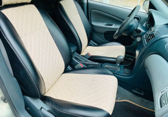 Подержанный автомобиль Nissan Almera Classic 2007 года (9 фото)