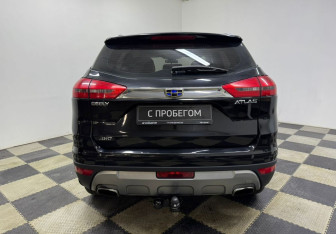 Подержанный автомобиль Geely Atlas 2019 года (6 фото)