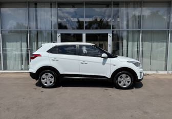 Подержанный автомобиль Hyundai Creta 2019 года (4 фото)