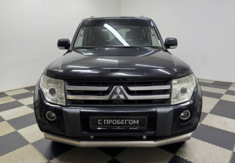 Подержанный автомобиль Mitsubishi Pajero 2007 года (2 фото)