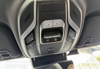 Подержанный автомобиль Geely Tugella 2023 года (14 фото)