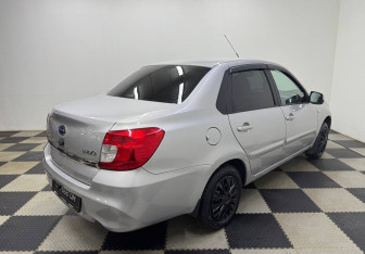 Подержанный автомобиль Datsun on-DO 2014 года (5 фото)