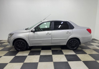 Подержанный автомобиль Datsun on-DO 2014 года (8 фото)