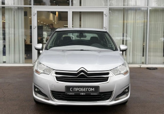 Подержанный автомобиль Citroen C4 Sedan 2014 года (2 фото)