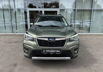 Подержанный автомобиль Subaru Forester Suv 2020 года (2 фото)
