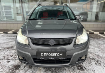 Подержанный автомобиль Suzuki SX4 Hatchback 2010 года (2 фото)