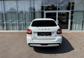 Подержанный автомобиль LADA (ВАЗ) Granta Hatchback 2019 года (6 фото)