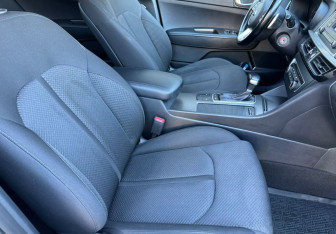 Подержанный автомобиль Kia Optima Sedan 2020 года (9 фото)