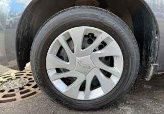 Подержанный автомобиль LADA (ВАЗ) Granta Sedan 2017 года (12 фото)