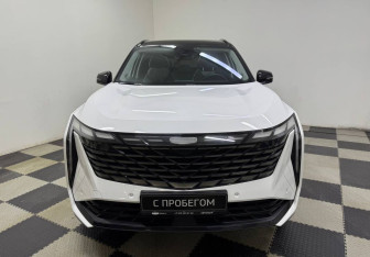 Подержанный автомобиль Geely Atlas 2023 года (2 фото)