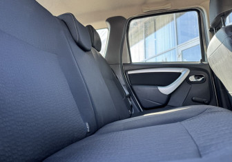 Подержанный автомобиль Nissan Terrano 2021 года (11 фото)