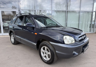 Подержанный автомобиль Hyundai Santa Fe 2005 года (3 фото)