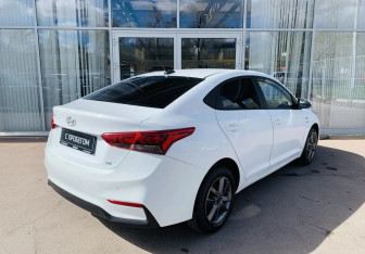 Подержанный автомобиль Hyundai Solaris Sedan 2019 года (5 фото)