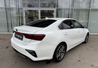 Подержанный автомобиль Kia K3 Sedan 2020 года (5 фото)