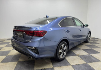 Подержанный автомобиль Kia Forte Sedan 2018 года (5 фото)