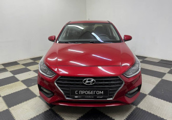 Подержанный автомобиль Hyundai Solaris Sedan 2017 года (2 фото)