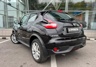 Подержанный автомобиль Nissan Juke 2018 года (7 фото)