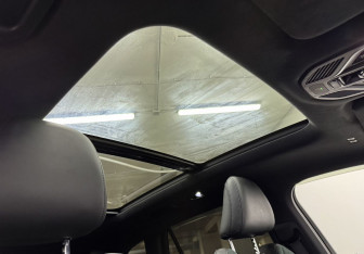 Подержанный автомобиль Geely Monjaro 2024 года (12 фото)