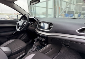 Подержанный автомобиль LADA (ВАЗ) Vesta Sedan 2024 года (10 фото)