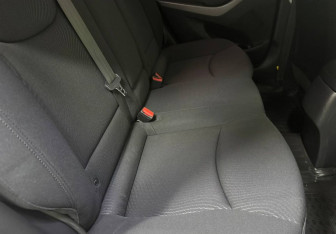 Подержанный автомобиль Hyundai Elantra Sedan 2014 года (11 фото)