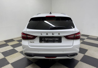 Подержанный автомобиль LADA (ВАЗ) Vesta Wagon 2023 года (6 фото)