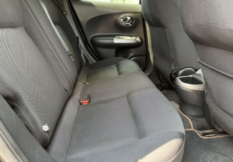 Подержанный автомобиль Nissan Juke 2012 года (11 фото)