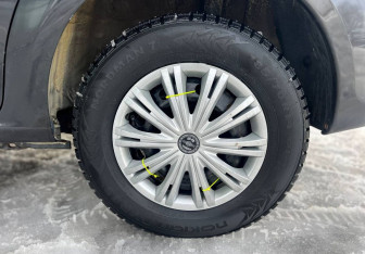 Подержанный автомобиль Renault Logan Sedan 2010 года (12 фото)