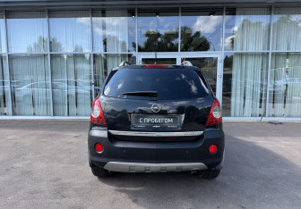 Подержанный автомобиль Opel Antara 2008 года (6 фото)