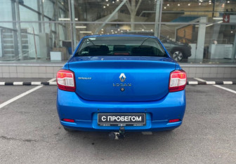 Подержанный автомобиль Renault Logan Sedan 2016 года (6 фото)