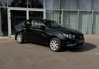 Подержанный автомобиль LADA (ВАЗ) Vesta Sedan 2020 года (3 фото)