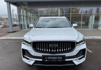 Подержанный автомобиль Geely Monjaro 2025 года (2 фото)