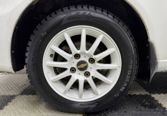 Подержанный автомобиль Chevrolet Rezzo 2007 года (12 фото)