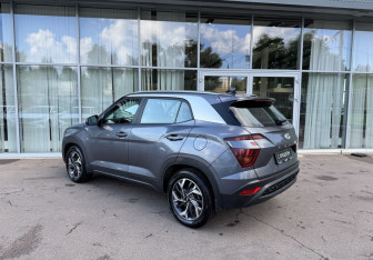 Подержанный автомобиль Hyundai Creta 2021 года (7 фото)