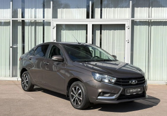 Подержанный автомобиль LADA (ВАЗ) Vesta Sedan 2020 года (3 фото)