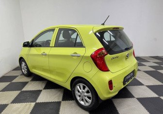 Подержанный автомобиль Kia Picanto 2014 года (7 фото)