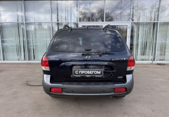Подержанный автомобиль Hyundai Santa Fe 2005 года (6 фото)