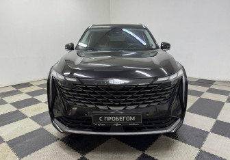 Подержанный автомобиль Geely Atlas 2024 года (2 фото)