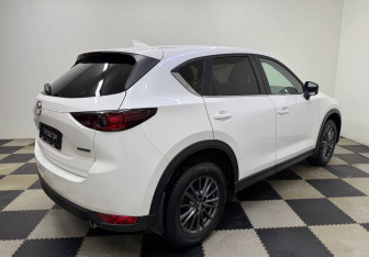 Подержанный автомобиль Mazda CX-5 2021 года (5 фото)