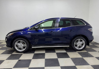 Подержанный автомобиль Mazda CX-7 2011 года (8 фото)
