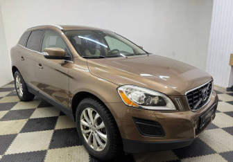 Подержанный автомобиль Volvo XC60 2012 года (3 фото)