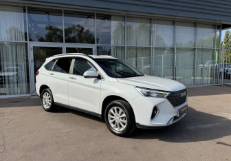 Подержанный автомобиль Haval M6 2023 года (3 фото)
