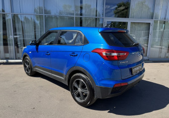 Подержанный автомобиль Hyundai Creta 2020 года (7 фото)