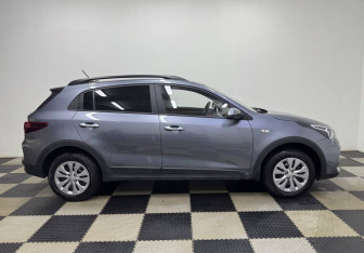 Подержанный автомобиль Kia Rio Hatchback 2020 года (4 фото)