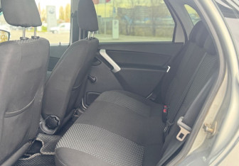 Подержанный автомобиль LADA (ВАЗ) Granta Sedan 2016 года (13 фото)