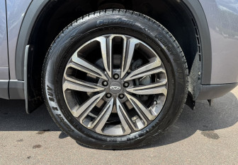 Подержанный автомобиль Chery Tiggo 8 Pro Max 2022 года (12 фото)