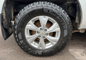 Подержанный автомобиль DongFeng DF6 2022 года (12 фото)