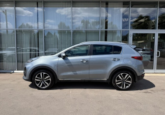 Подержанный автомобиль Kia Sportage 2019 года (8 фото)